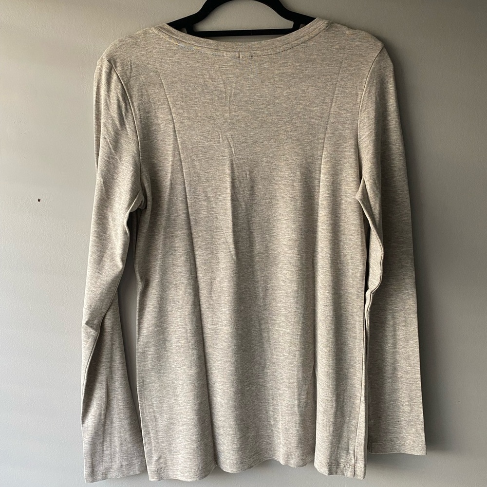 Cynthia Rowley | Women's V-Neck Long Sleeve Top - Picture 4 of 6